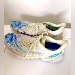 HOKA Clifton 8 shoes Men’s size 12